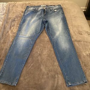 18 tall Torrid straight jeans